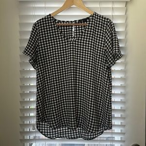 Size L 41 Hawthorn Navy Gingham flowy blouse